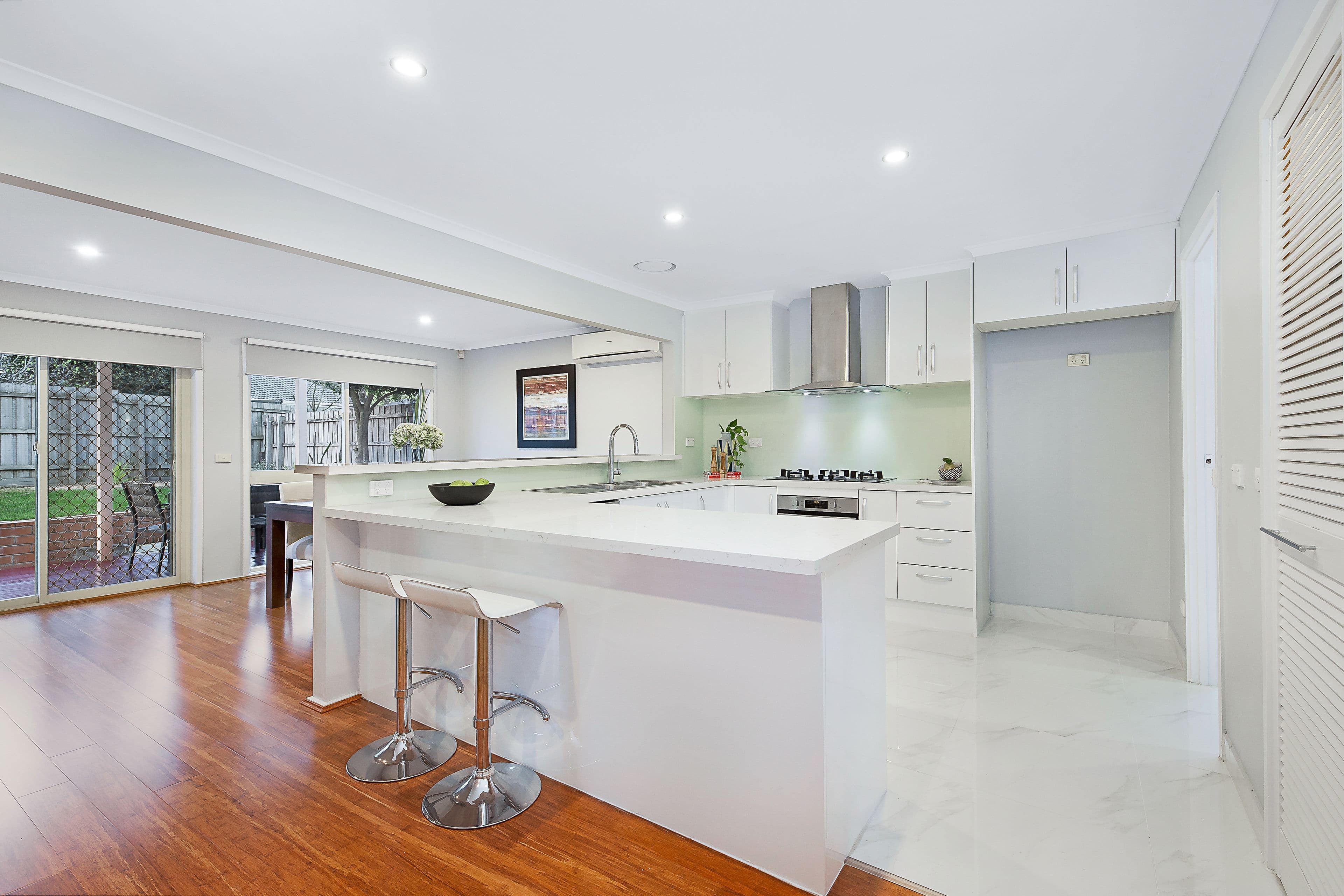 17 Windermere Crescent, Mulgrave VIC 3170, Mulgrave - Thumbnail 3