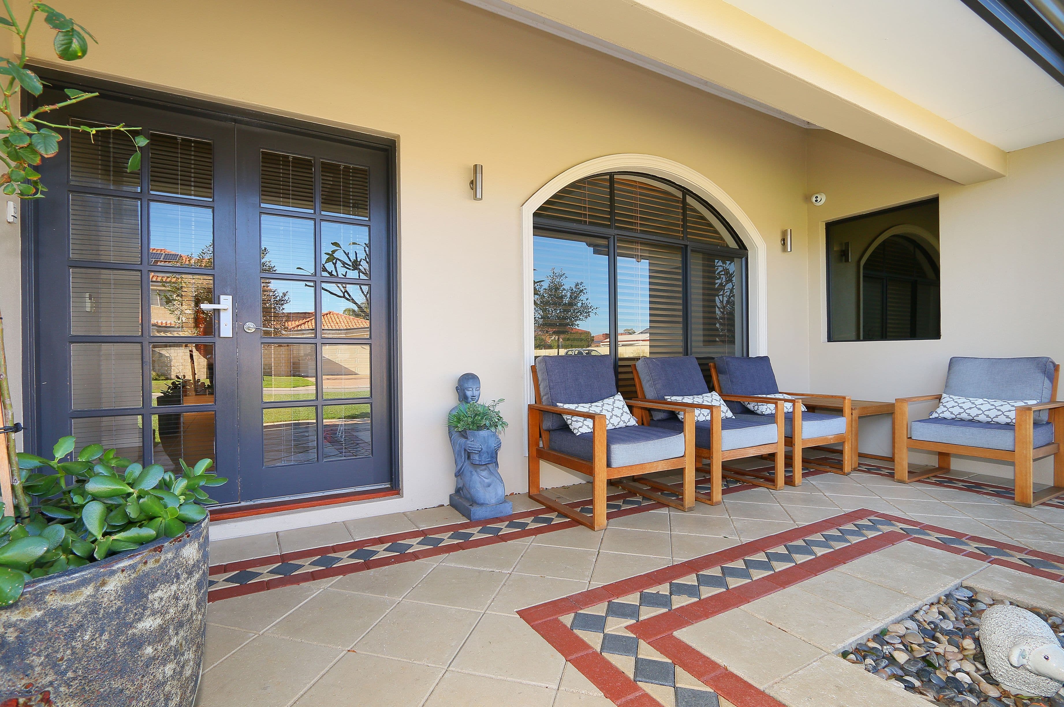 2 Tremont Gardens, Canning Vale WA 6155, Canning Vale - Thumbnail 4