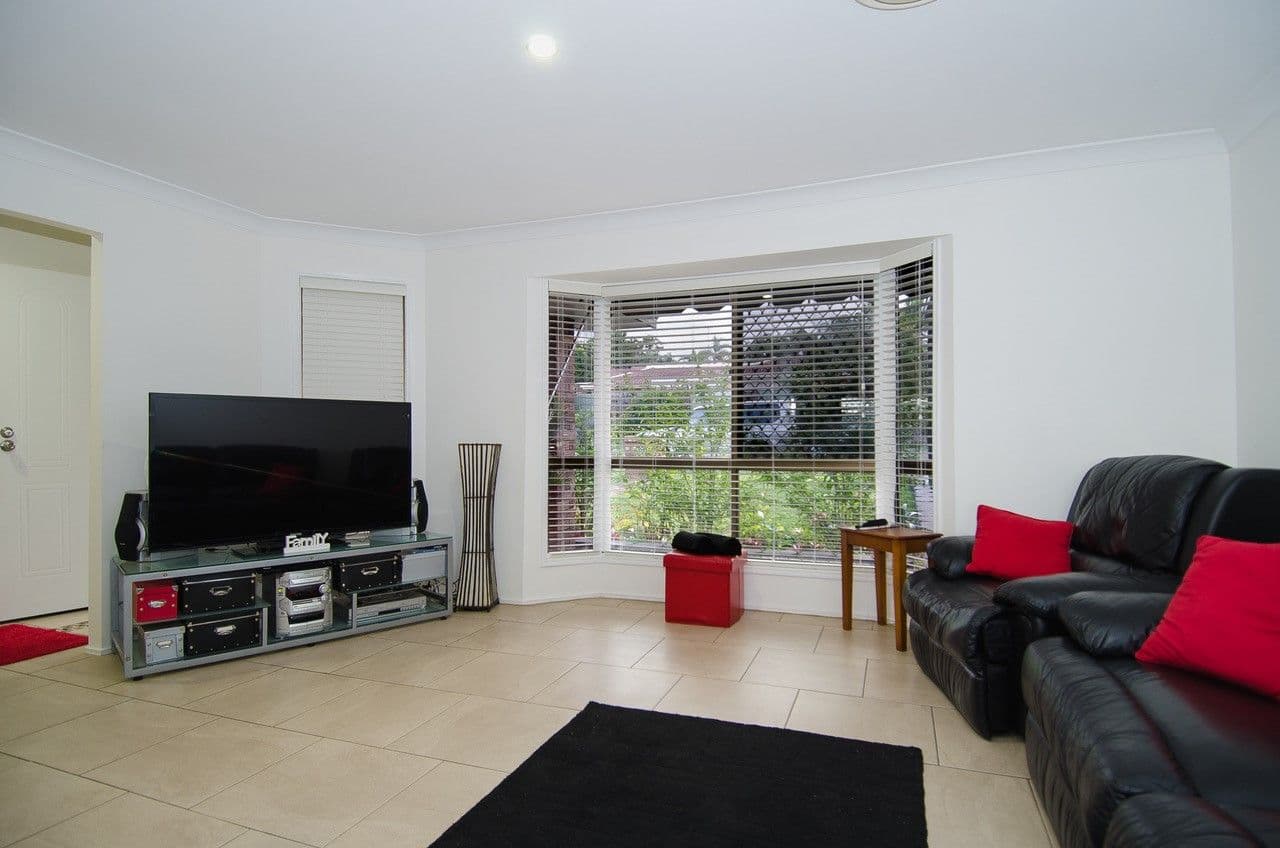 5 Melbourne Road, Arundel QLD 4214, Arundel - Thumbnail 3