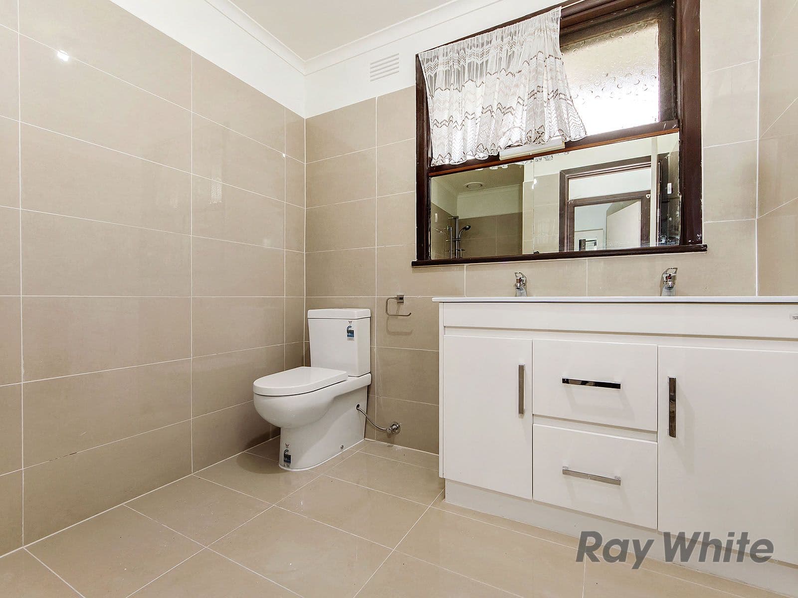 13 Harmon Avenue, St Albans VIC 3021, St Albans - Thumbnail 5