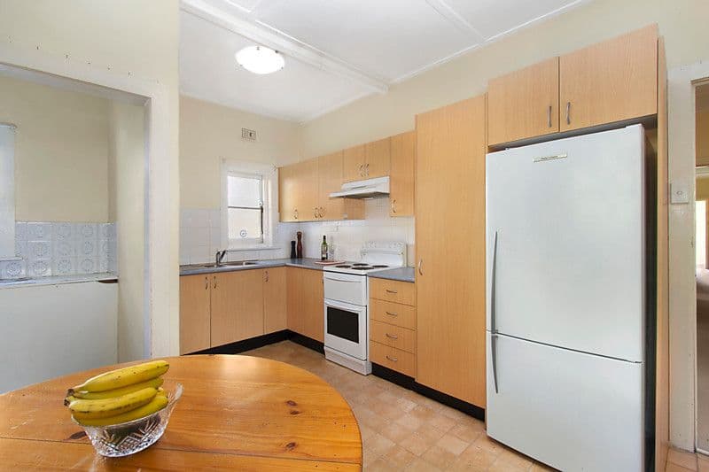 104 Ramsgate Avenue, BONDI BEACH NSW 2026, Bondi Beach - Thumbnail 2