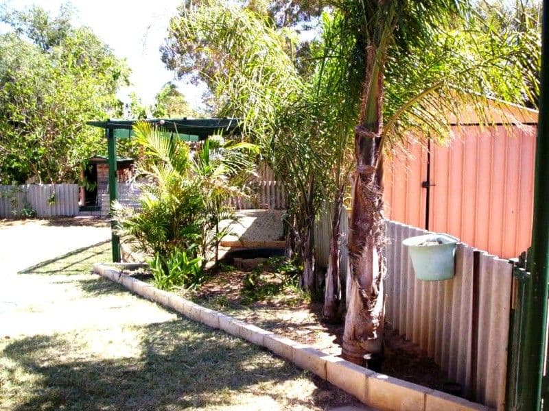 64 Lesley Avenue, Caboolture, QLD, 4510, Caboolture - Thumbnail 3
