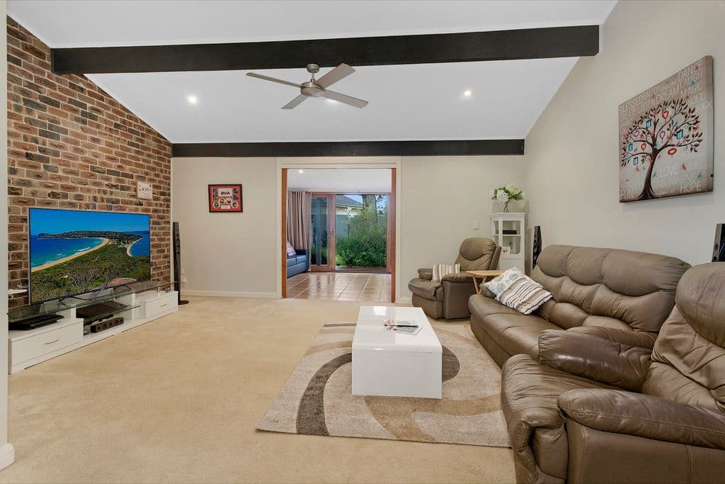 22 Connemara Avenue, Killarney Heights - Thumbnail 4