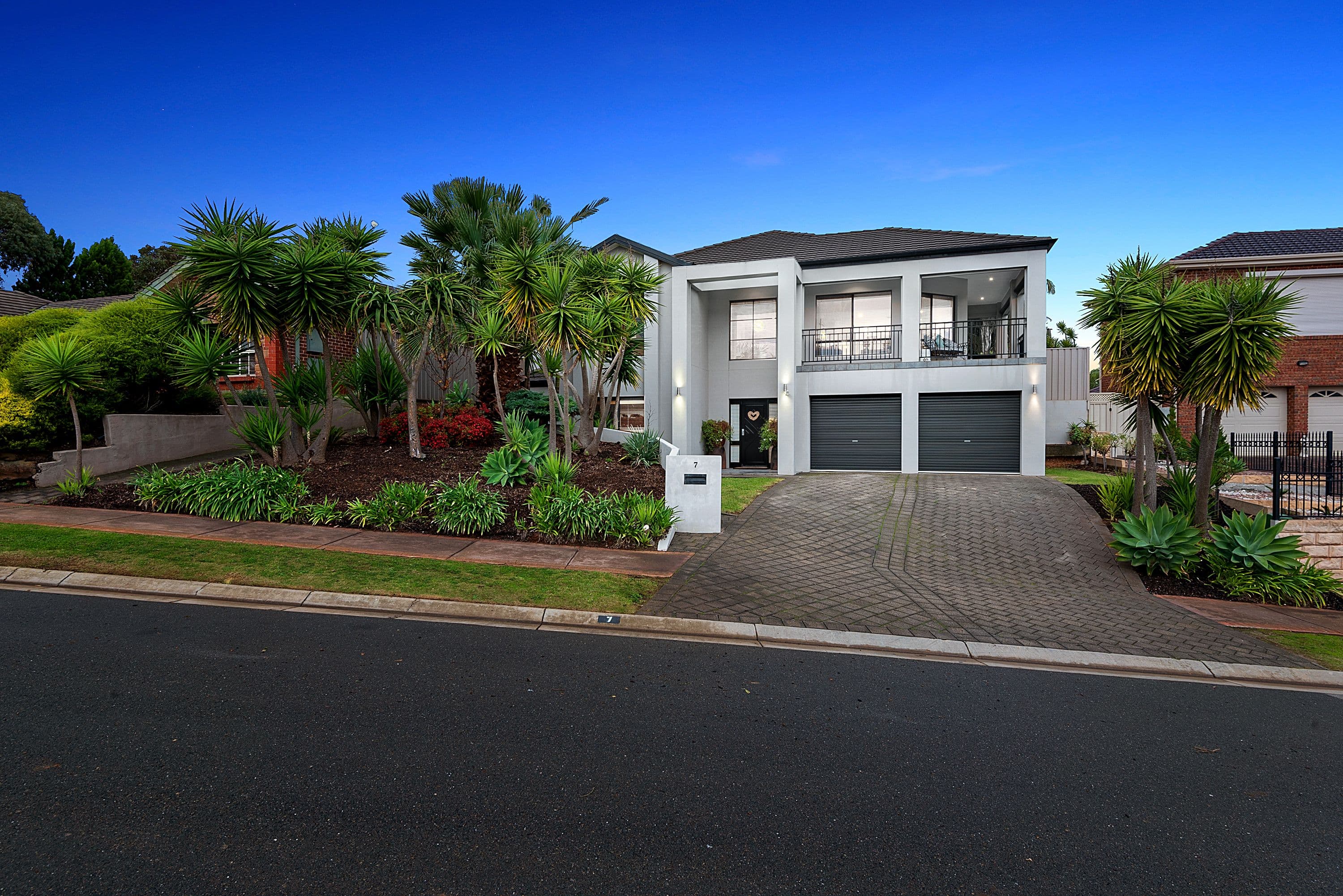 7 Birkenhead Court, Gulfview Heights SA 5096, Gulfview Heights - Thumbnail 2