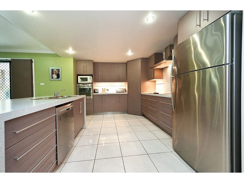 33 River Rose Drive, NORMAN GARDENS QLD 4701, Norman Gardens - Thumbnail 4