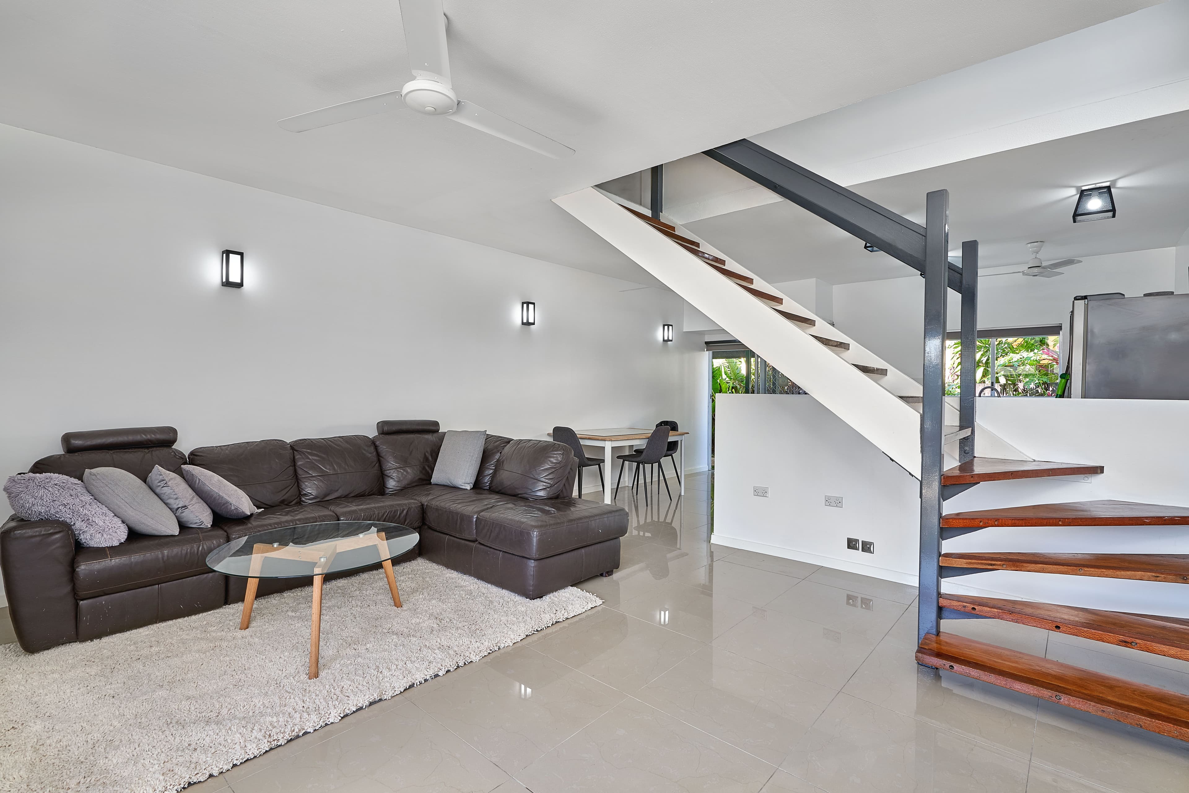 11-13 Pioneer Street, Manoora QLD 4870, Manoora - Thumbnail 4