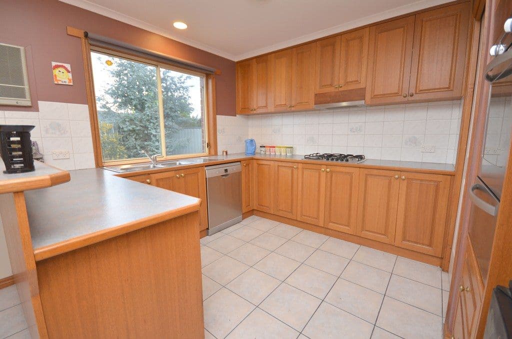 21 Tinworth Avenue, MOUNT CLEAR VIC 3350, Mount Clear - Thumbnail 4