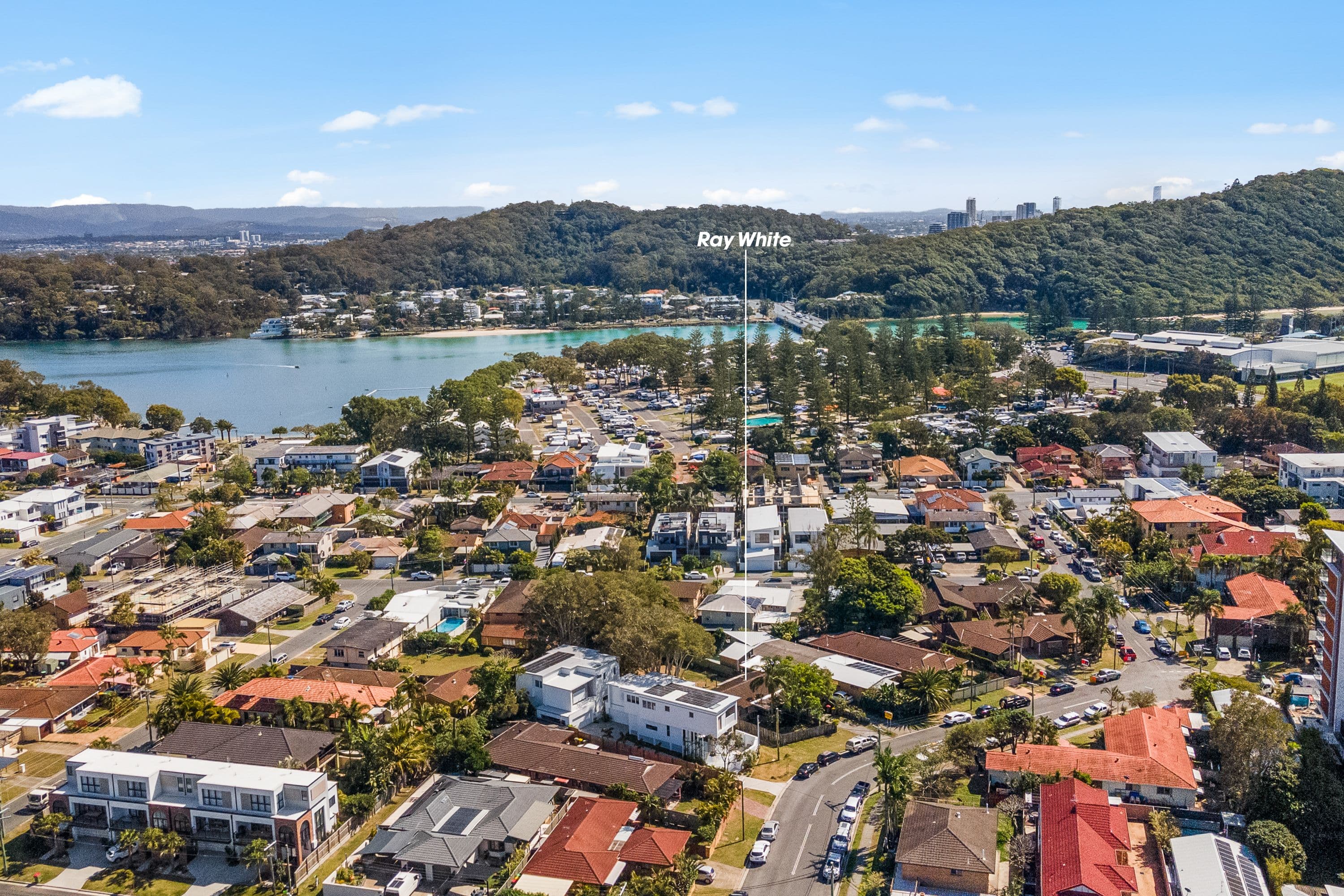 452 Cypress Terrace North, Palm Beach QLD 4221, Palm Beach - Thumbnail 2