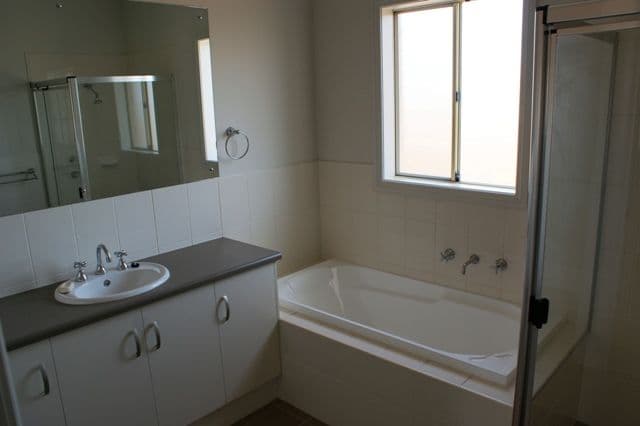 3 Waterlilly Terrace, MURRAY BRIDGE SA 5254, Murray Bridge - Thumbnail 6