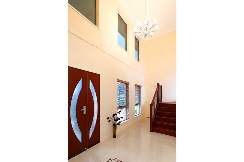 11 Silverbirch Place, BRIDGEMAN DOWNS QLD 4035, Bridgeman Downs - Thumbnail 3