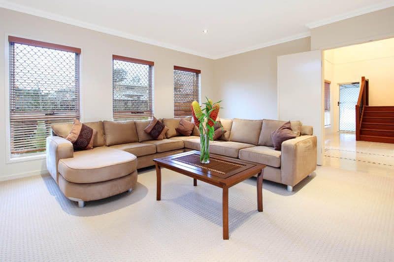 11 Silverbirch Place, BRIDGEMAN DOWNS QLD 4035, Bridgeman Downs - Thumbnail 4