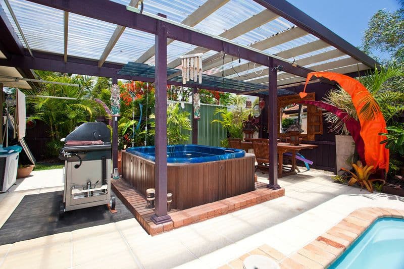 89 Coronet Crescent, BURLEIGH WATERS QLD 4220, Burleigh Waters - Thumbnail 5