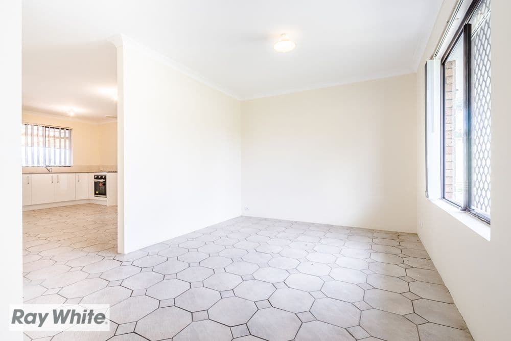 5 Lambourne Retreat, Mirrabooka WA 6061, Mirrabooka - Thumbnail 2