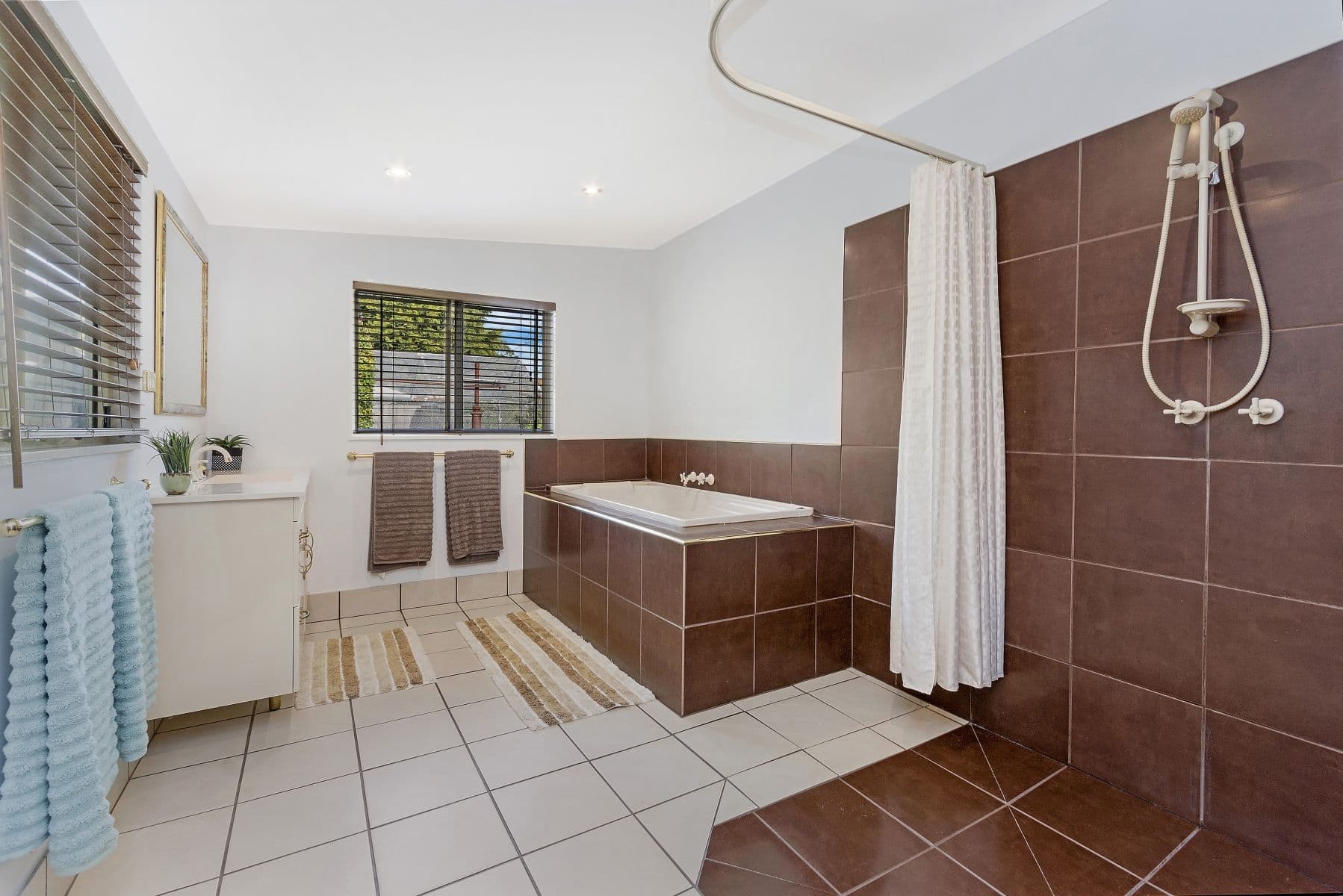 17 Henty Street, Invermay TAS 7248, Invermay - Thumbnail 4