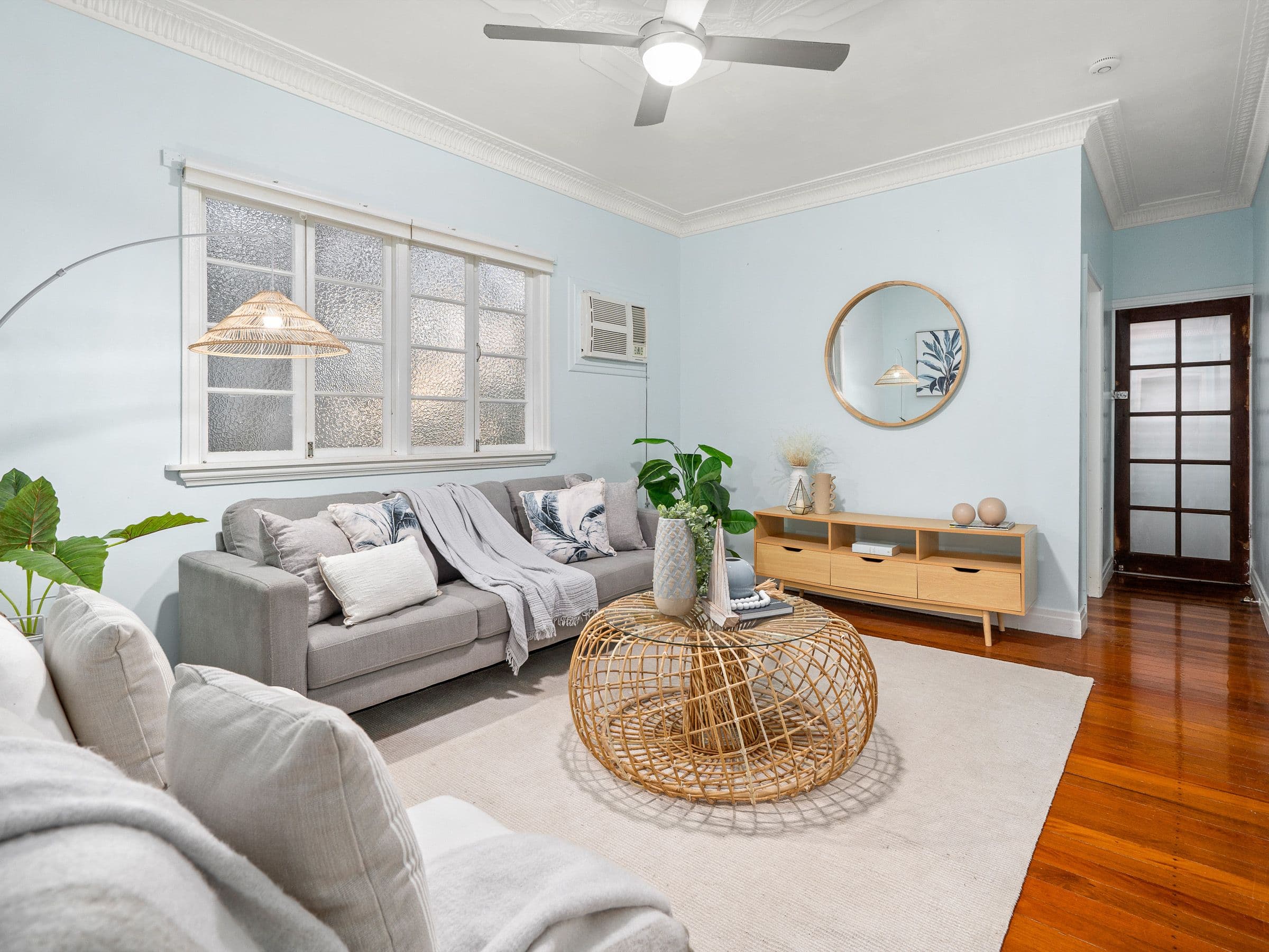 1095 Logan Road, Holland Park West QLD 4121, Holland Park West - Thumbnail 2
