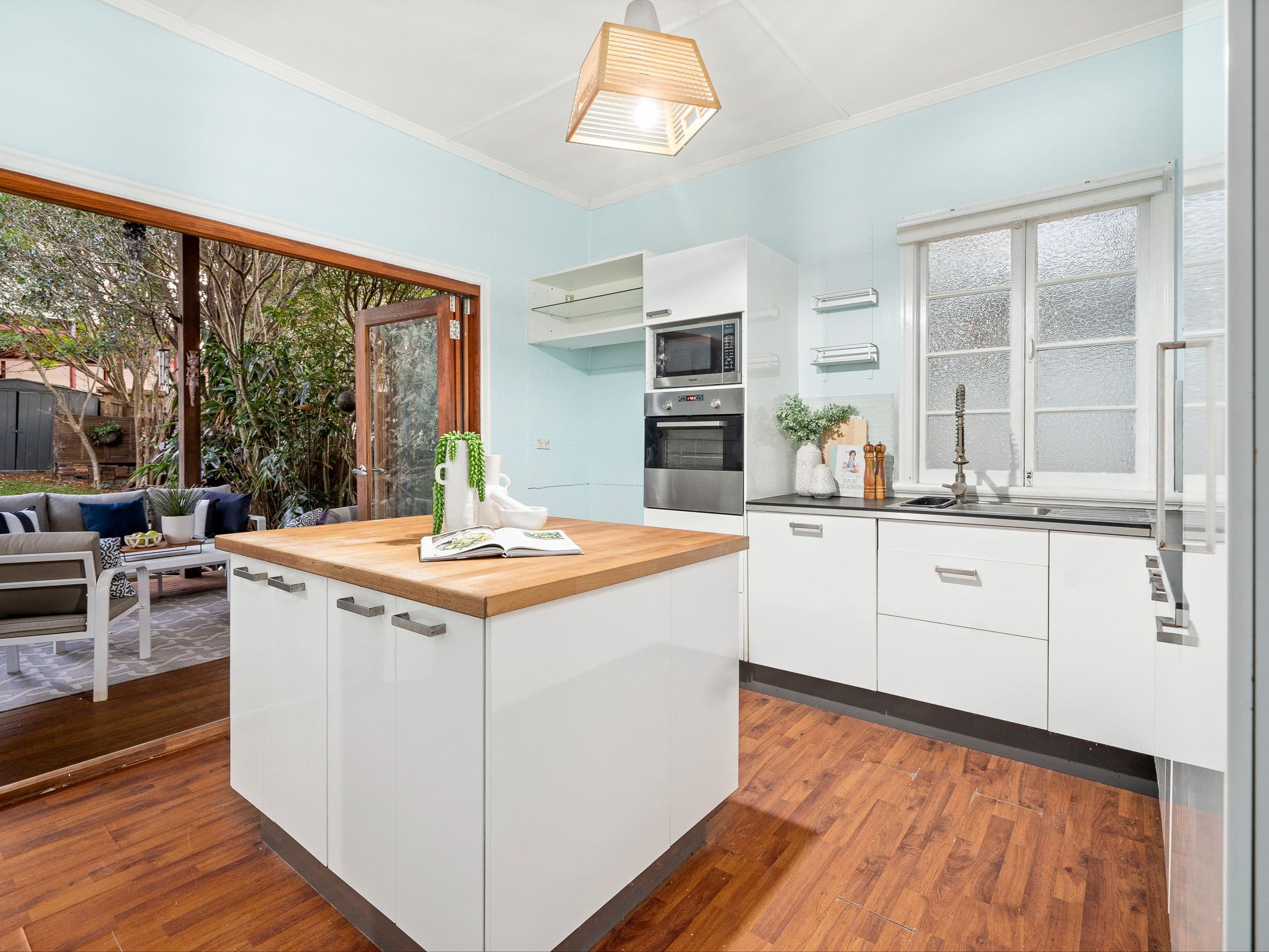 1095 Logan Road, Holland Park West QLD 4121, Holland Park West - Thumbnail 8