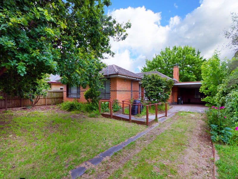 19 Acacia Avenue, MENTONE VIC 3194, Mentone - Thumbnail 2