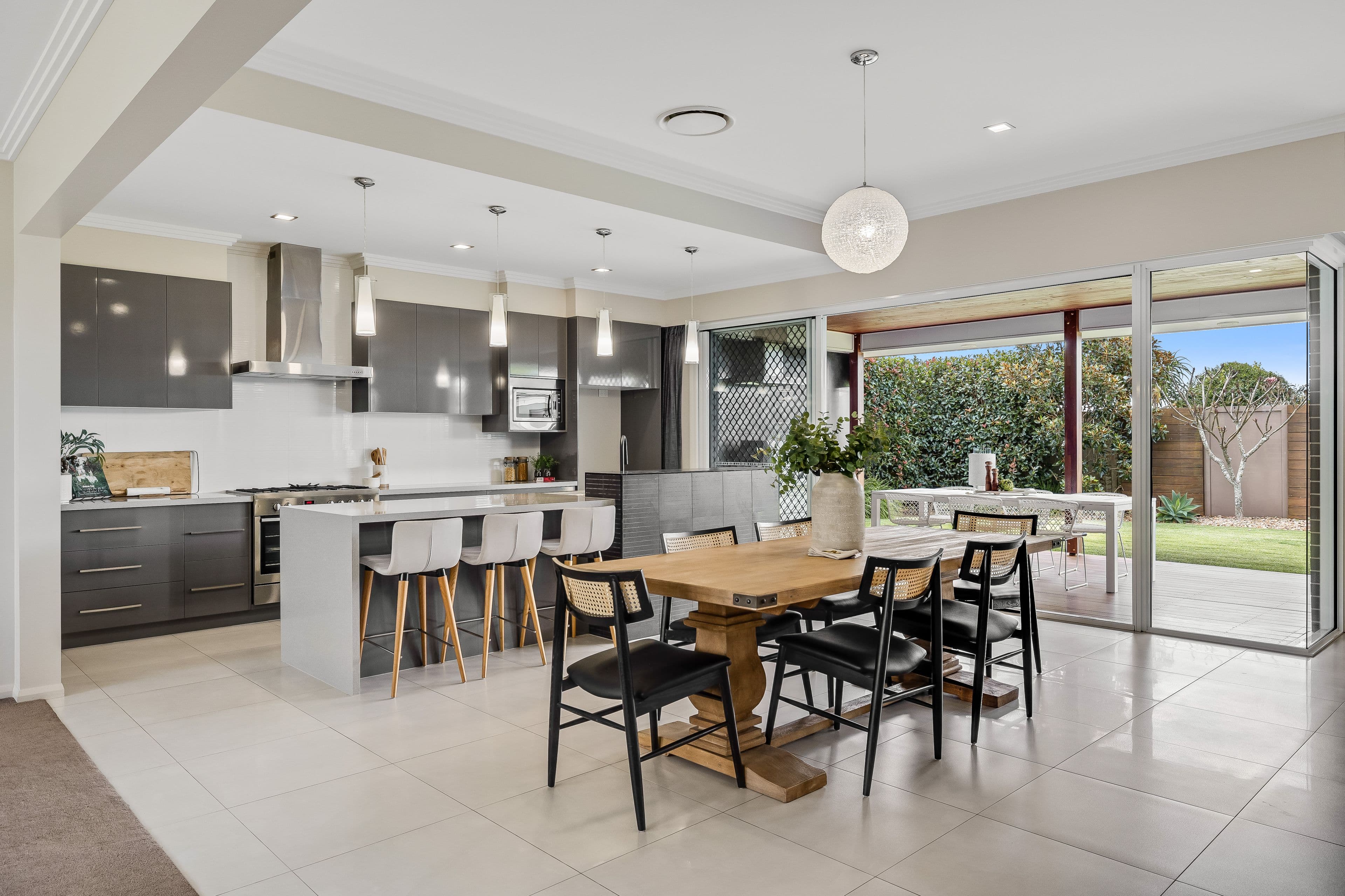 19 Daniells Close, Middle Ridge QLD 4350, Middle Ridge - Thumbnail 6