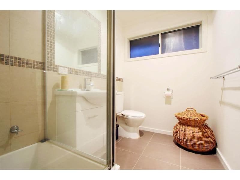 188 Watsonia Road, WATSONIA VIC 3087, Watsonia - Thumbnail 5