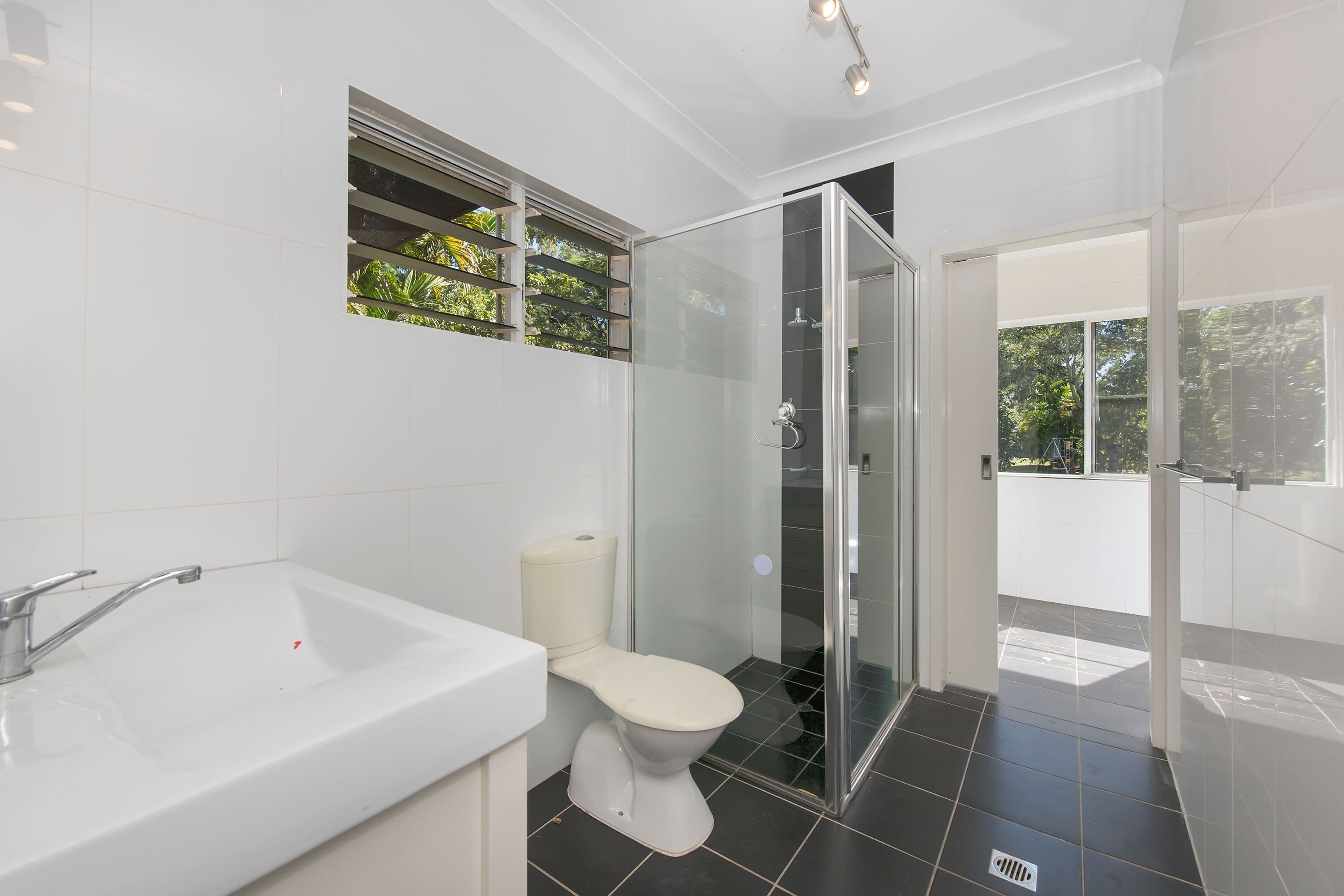 471 Forestry Road, Bluewater Park QLD 4818, Bluewater Park - Thumbnail 2