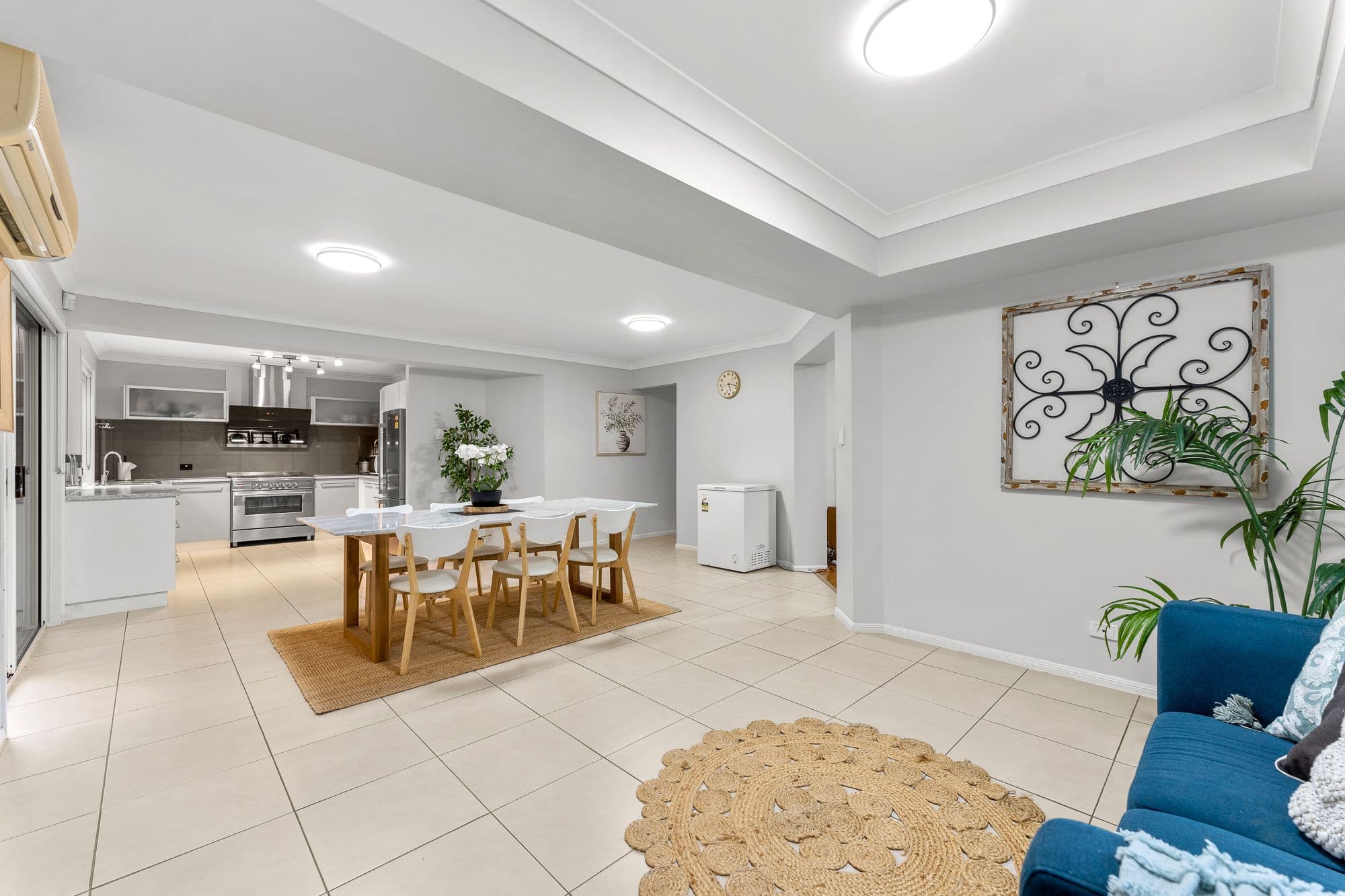 6 Woollahra Place, Forest Lake QLD 4078, Forest Lake - Thumbnail 8