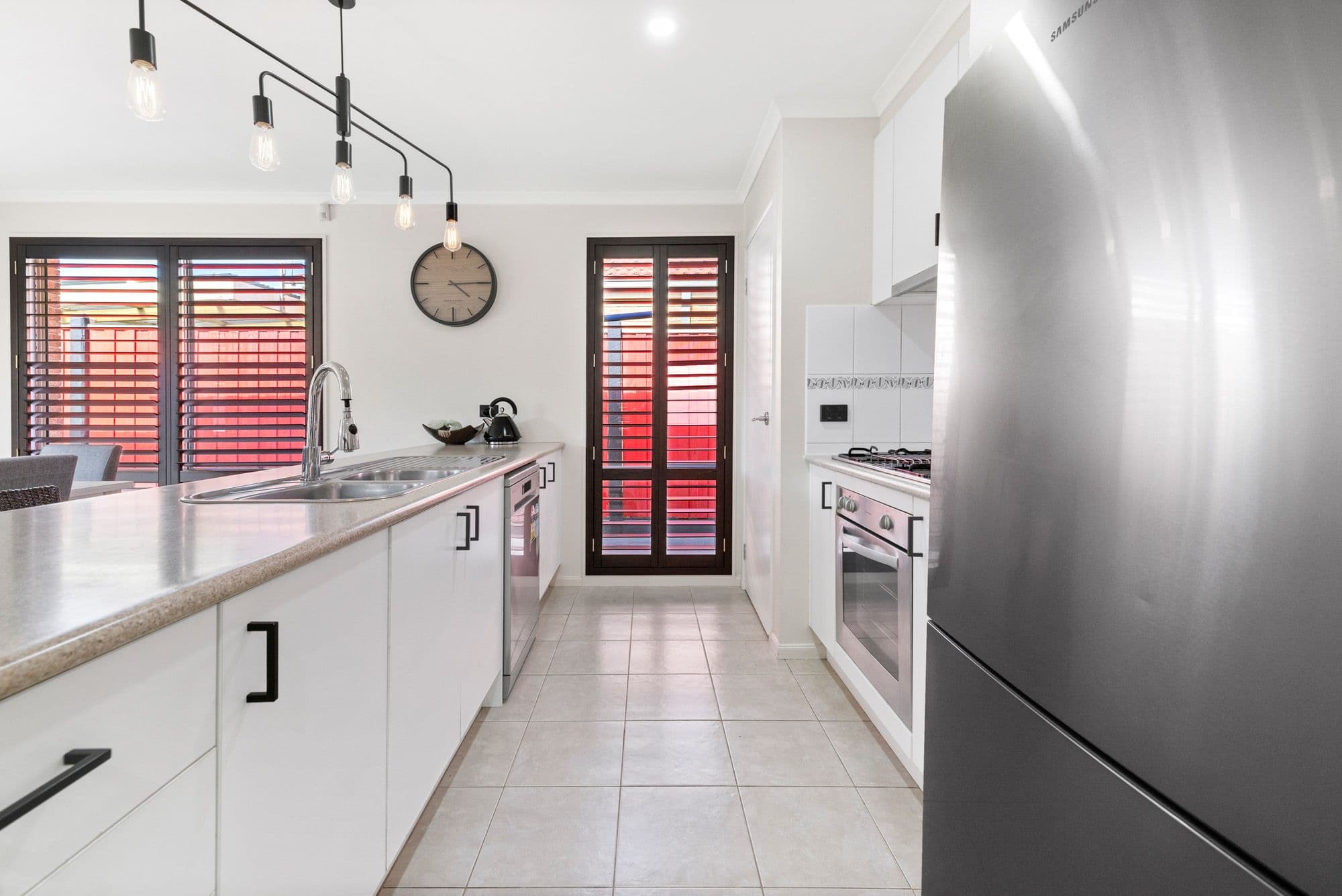 8 Mariposa Way, Tarneit VIC 3029, Tarneit - Thumbnail 2