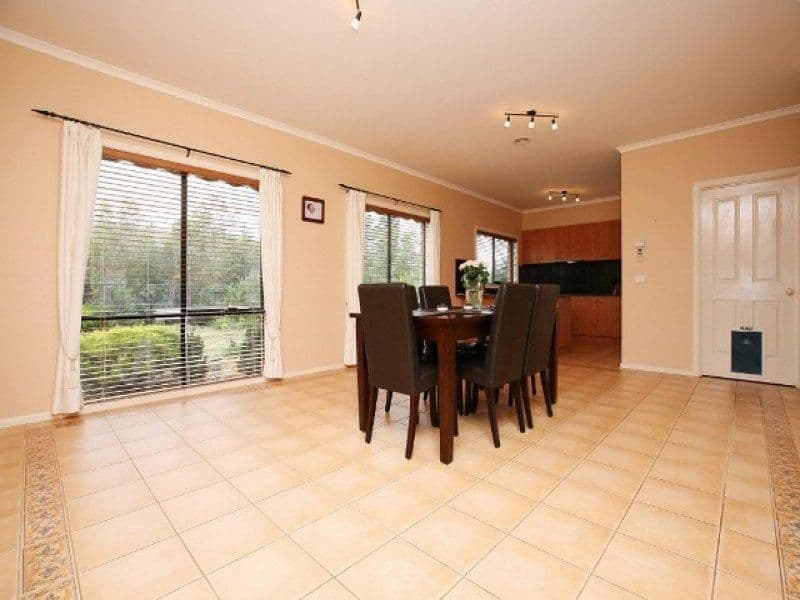 9 Burnley Grove, TAYLORS HILL VIC 3037, Taylors Hill - Thumbnail 5