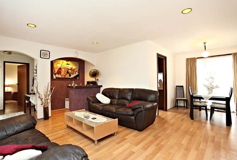 41 Cuthbert Drive, MILL PARK VIC 3082, Mill Park - Thumbnail 3