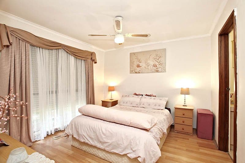 41 Cuthbert Drive, MILL PARK VIC 3082, Mill Park - Thumbnail 4