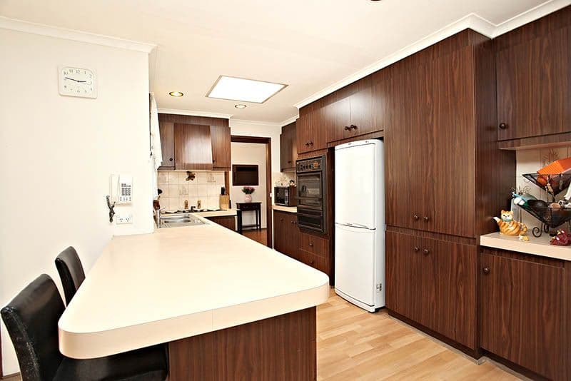 41 Cuthbert Drive, MILL PARK VIC 3082, Mill Park - Thumbnail 6