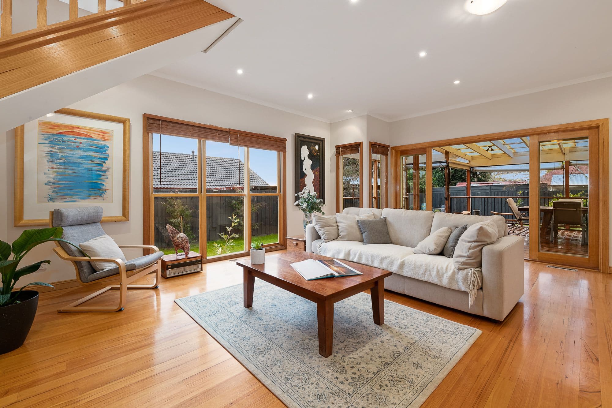 19 Perth Street, Blackburn South VIC 3130, Blackburn South - Thumbnail 2