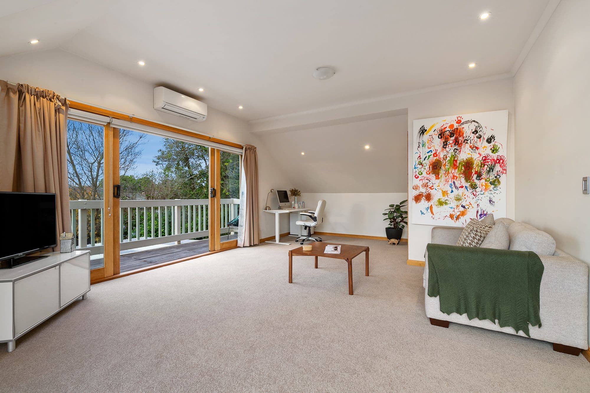 19 Perth Street, Blackburn South VIC 3130, Blackburn South - Thumbnail 8