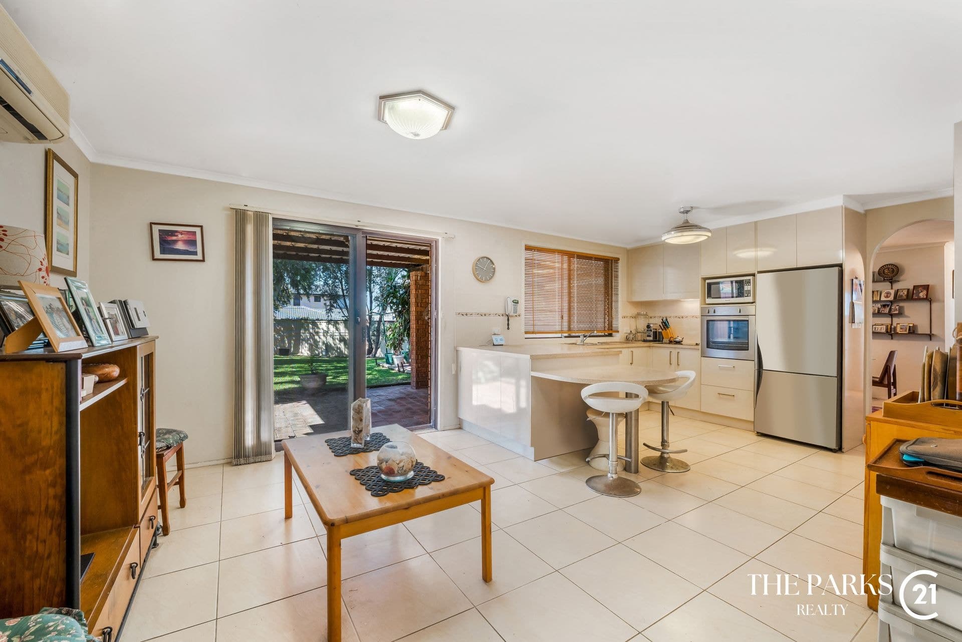 4 Guyra Close, Bossley Park, NSW, 2176, Bossley Park - Thumbnail 4