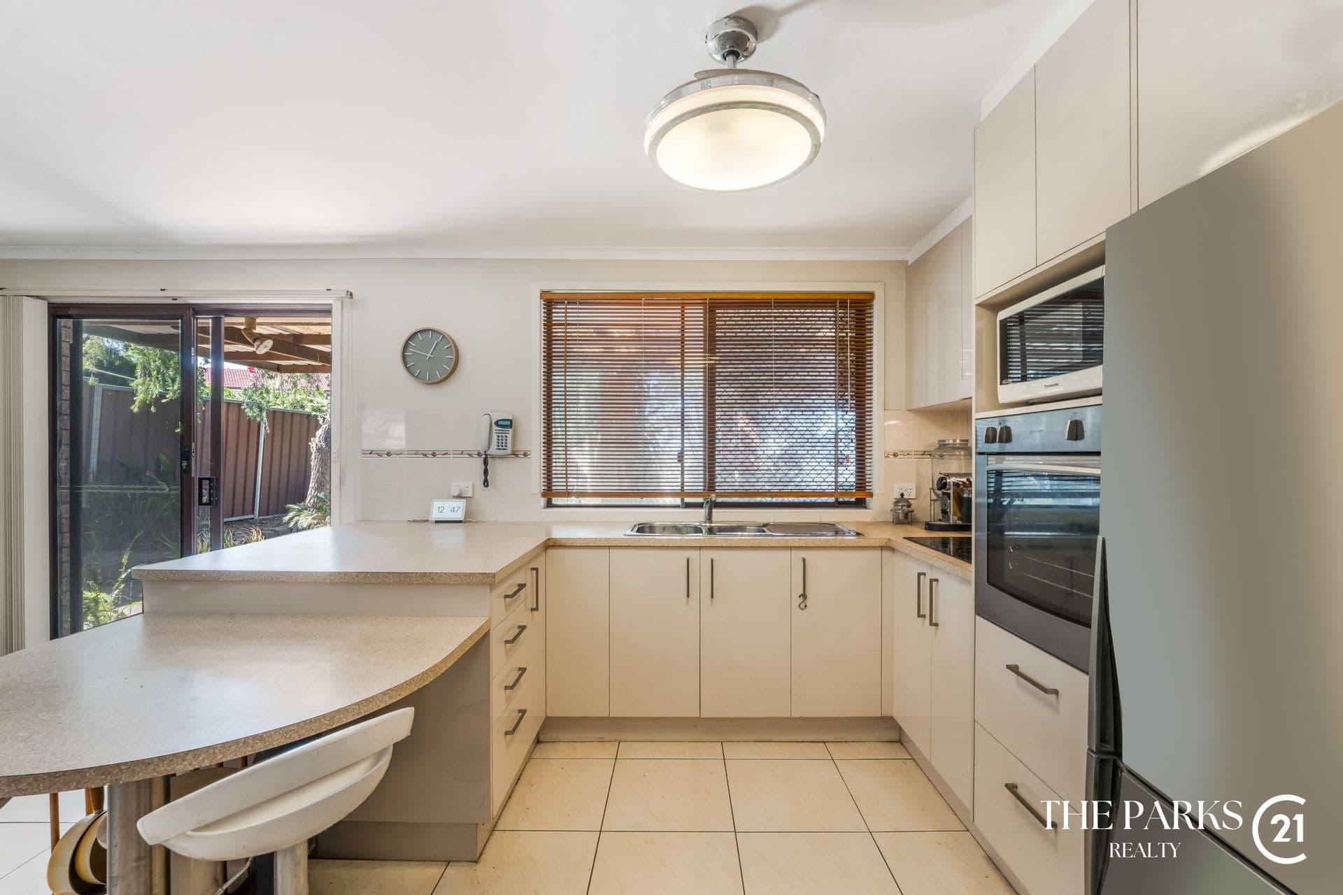 4 Guyra Close, Bossley Park, NSW, 2176, Bossley Park - Thumbnail 5