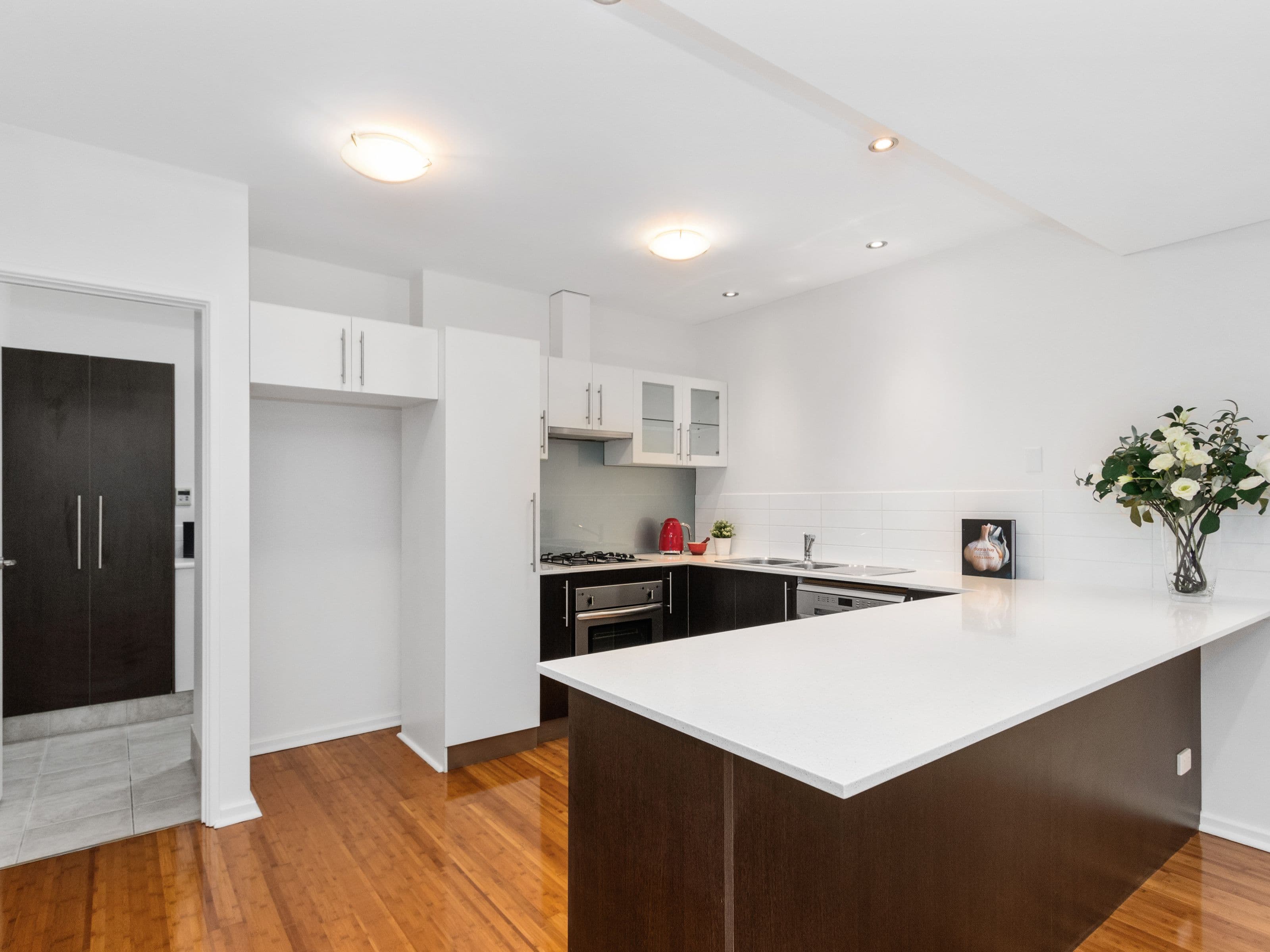36 Second Avenue, Kensington WA 6151, Kensington - Thumbnail 2