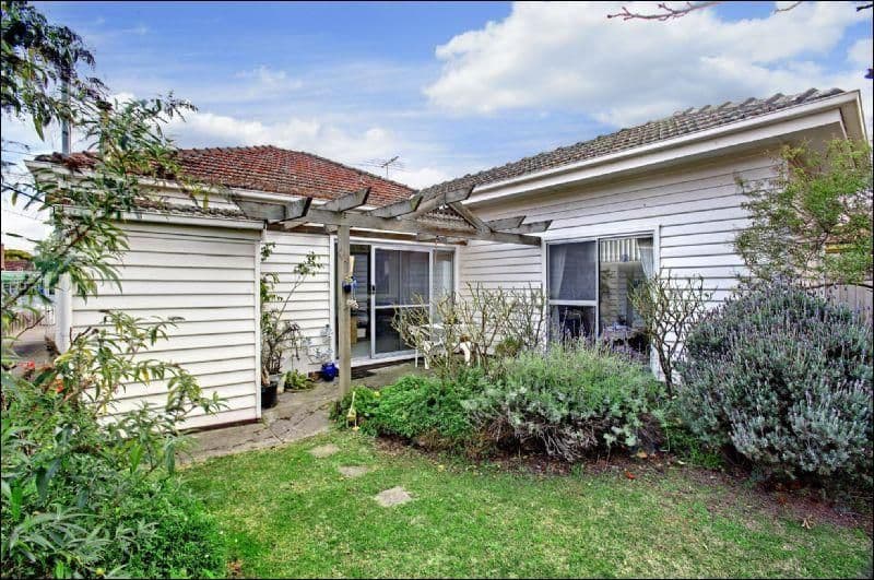 184 Melville Road, PASCOE VALE SOUTH VIC 3044, Pascoe Vale South - Thumbnail 2