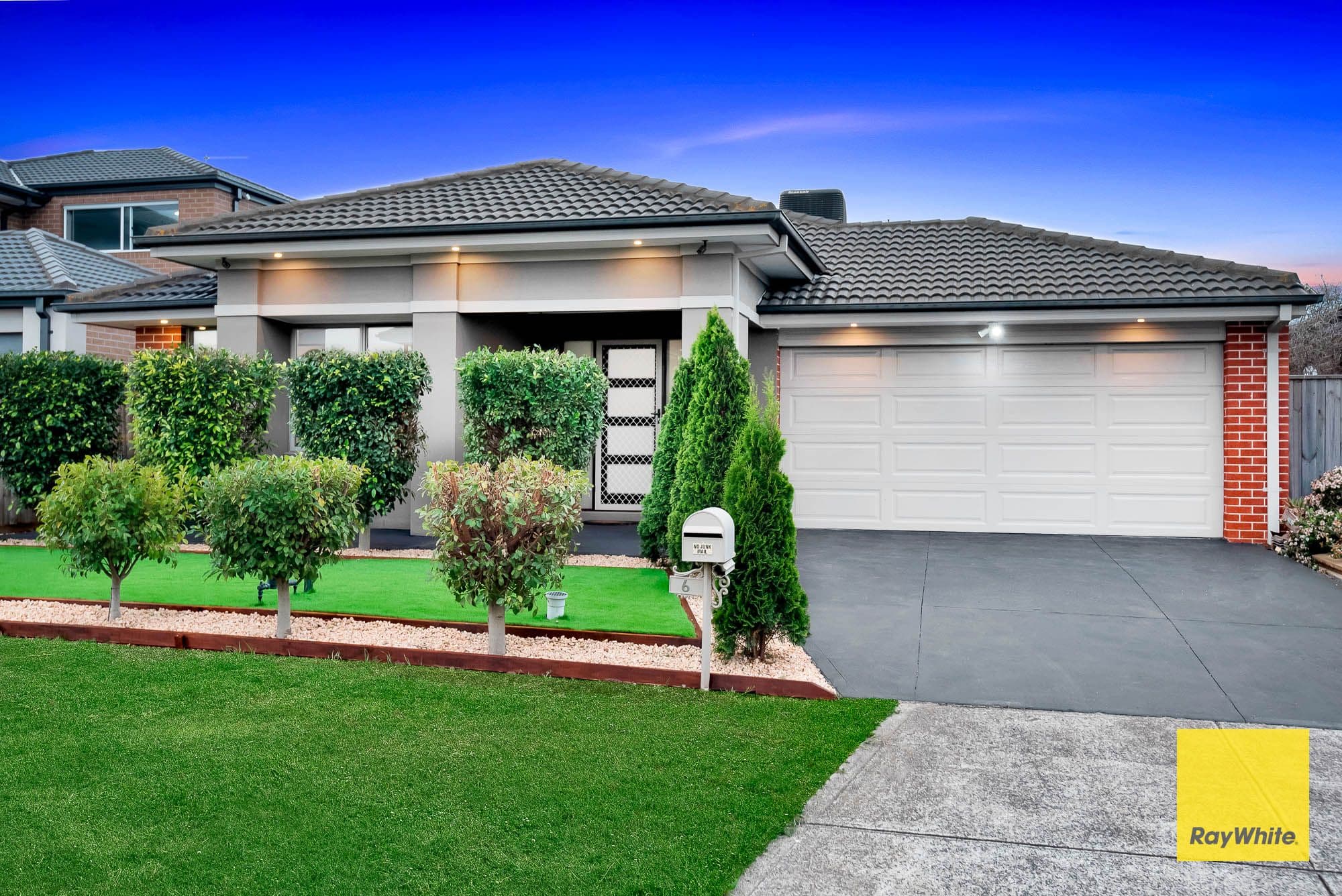 6 vantage Place, Truganina VIC 3029, Truganina - Thumbnail 2