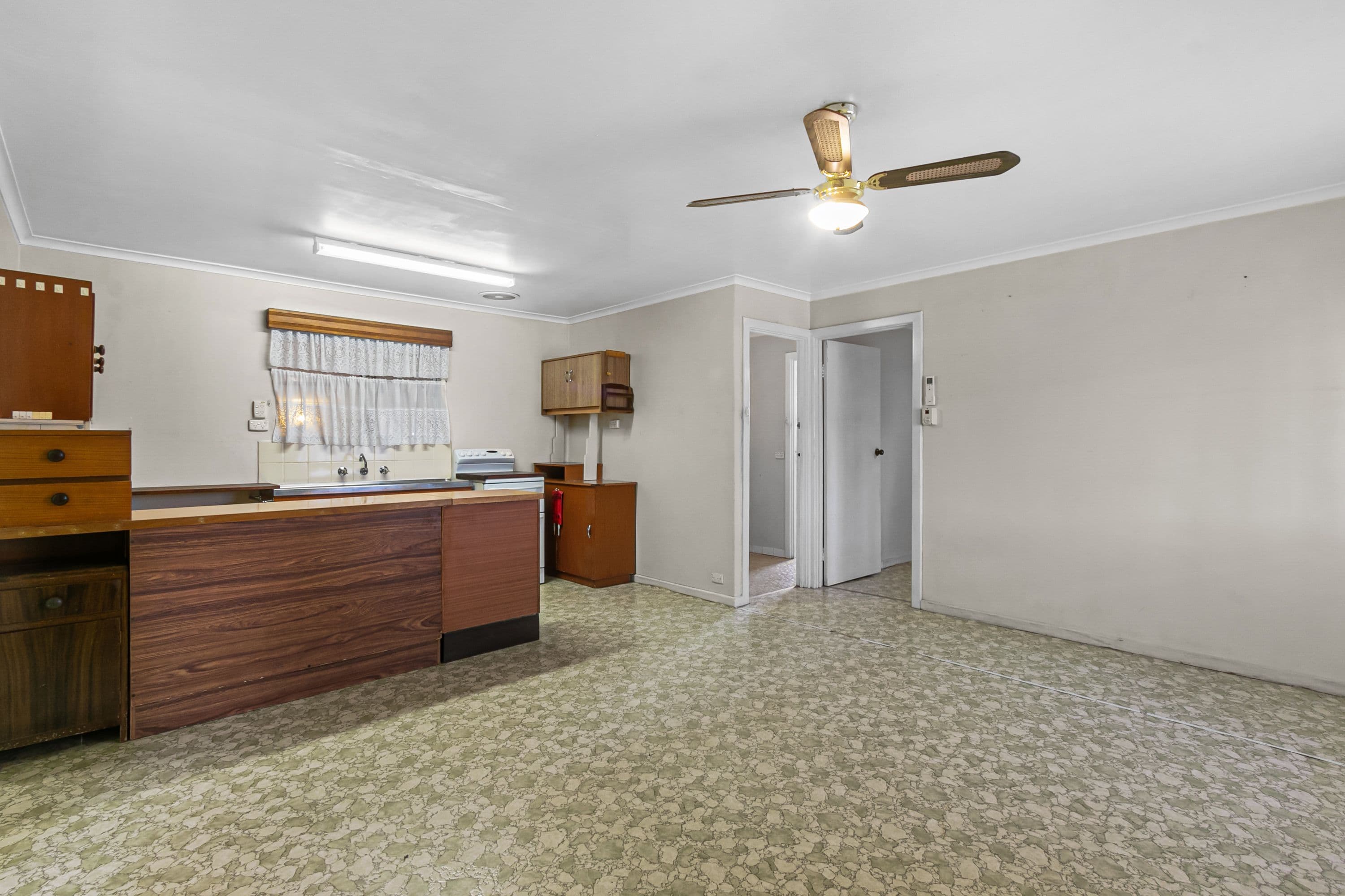14 Crampton Crescent, Port Victoria SA 5573, Port Victoria - Thumbnail 5