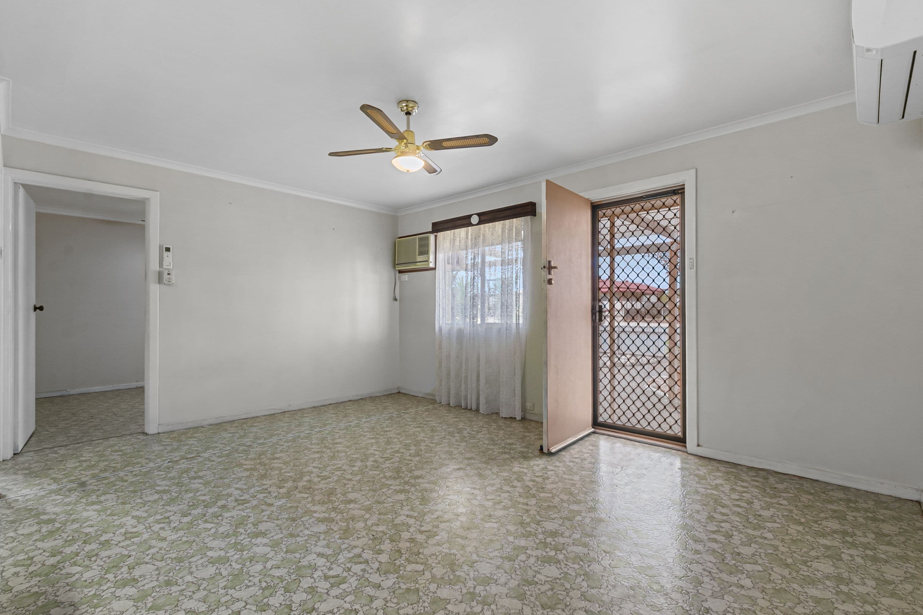 14 Crampton Crescent, Port Victoria SA 5573, Port Victoria - Thumbnail 6