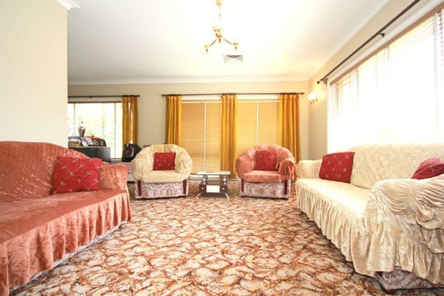 3 Petunia Avenue, BANKSTOWN NSW 2200, Bankstown - Thumbnail 2