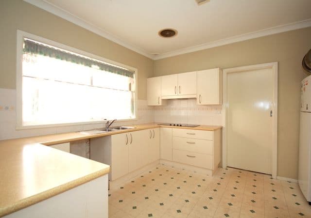 3 Petunia Avenue, BANKSTOWN NSW 2200, Bankstown - Thumbnail 4