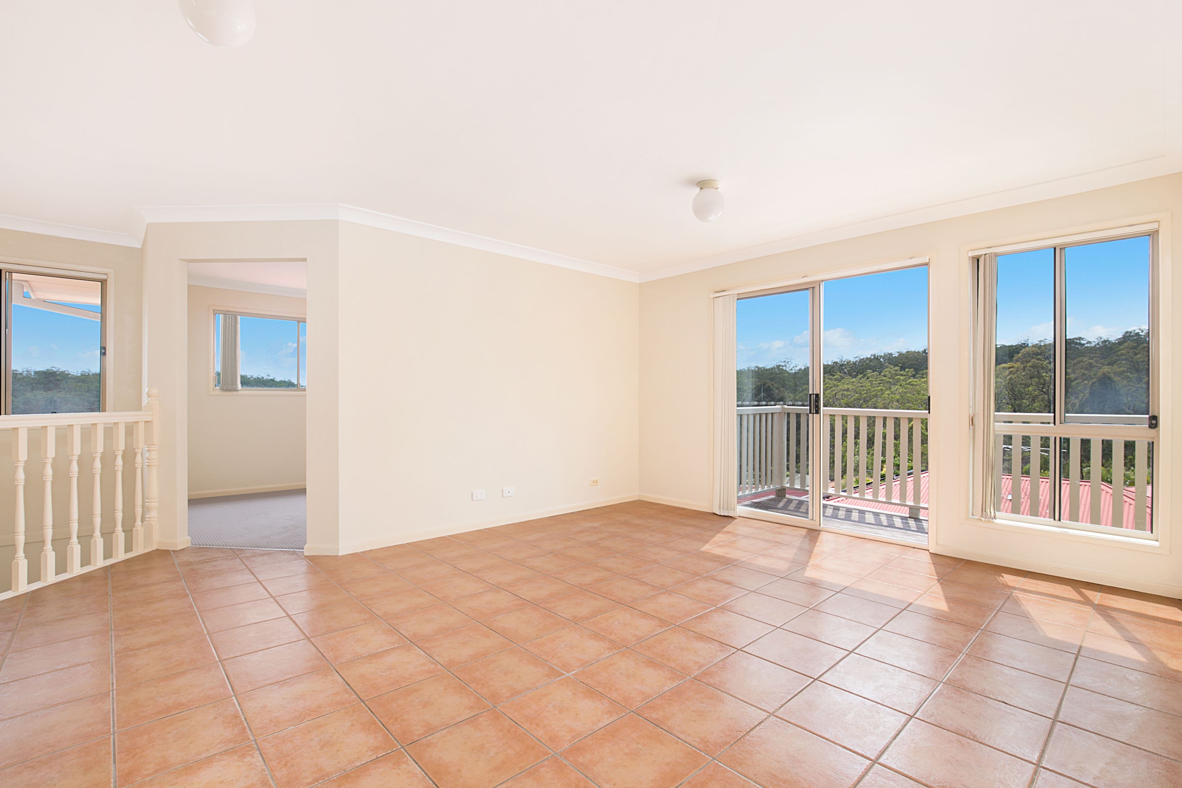 10 Wade Court, Shailer Park QLD 4128, Shailer Park - Thumbnail 2