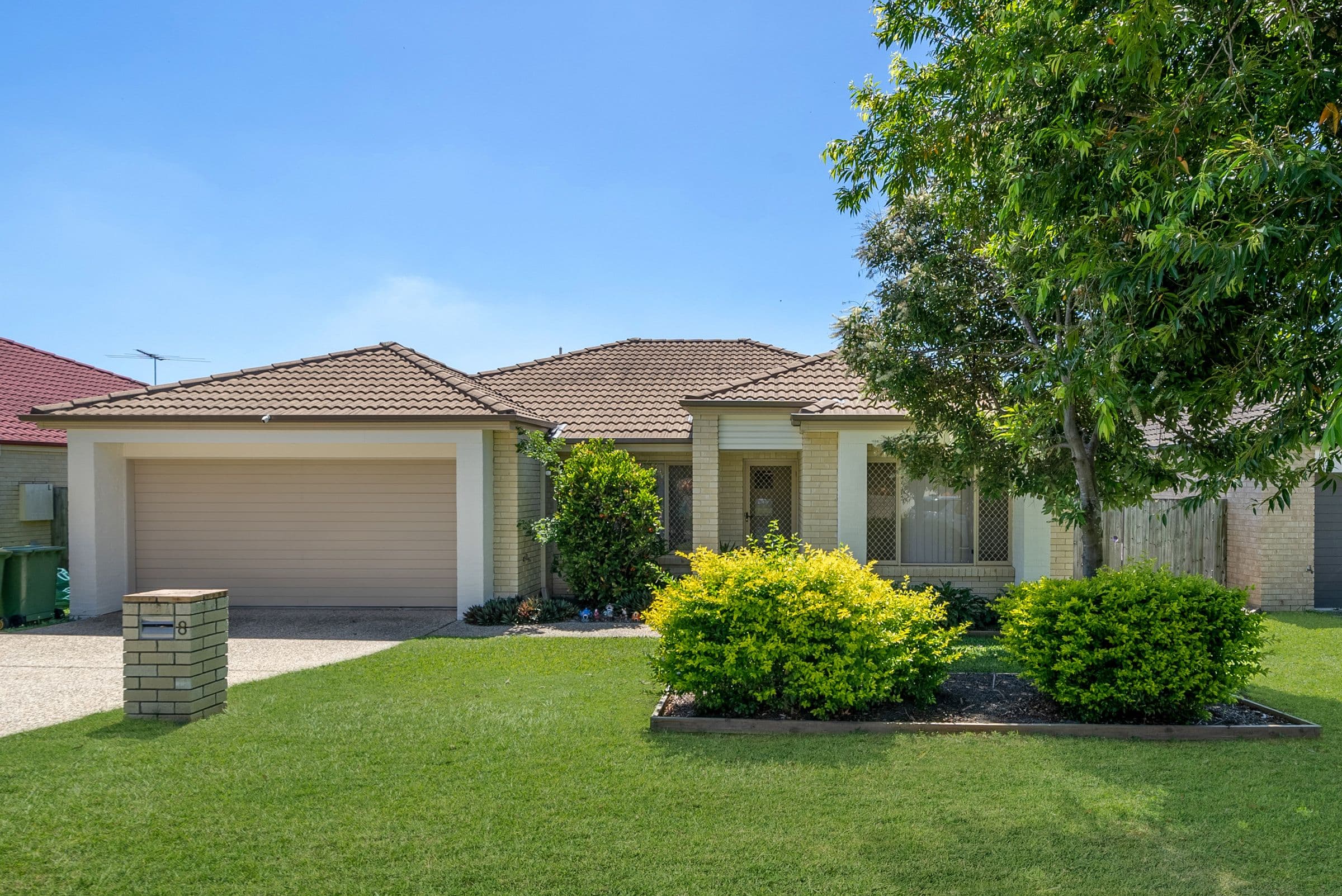 8 Lachlan Street, Murrumba Downs QLD 4503, Murrumba Downs - Image 1