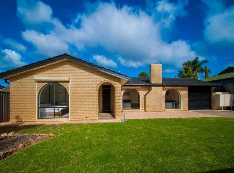 4 Southbound Avenue, Aberfoyle Park SA 5159, Aberfoyle Park - Image 1