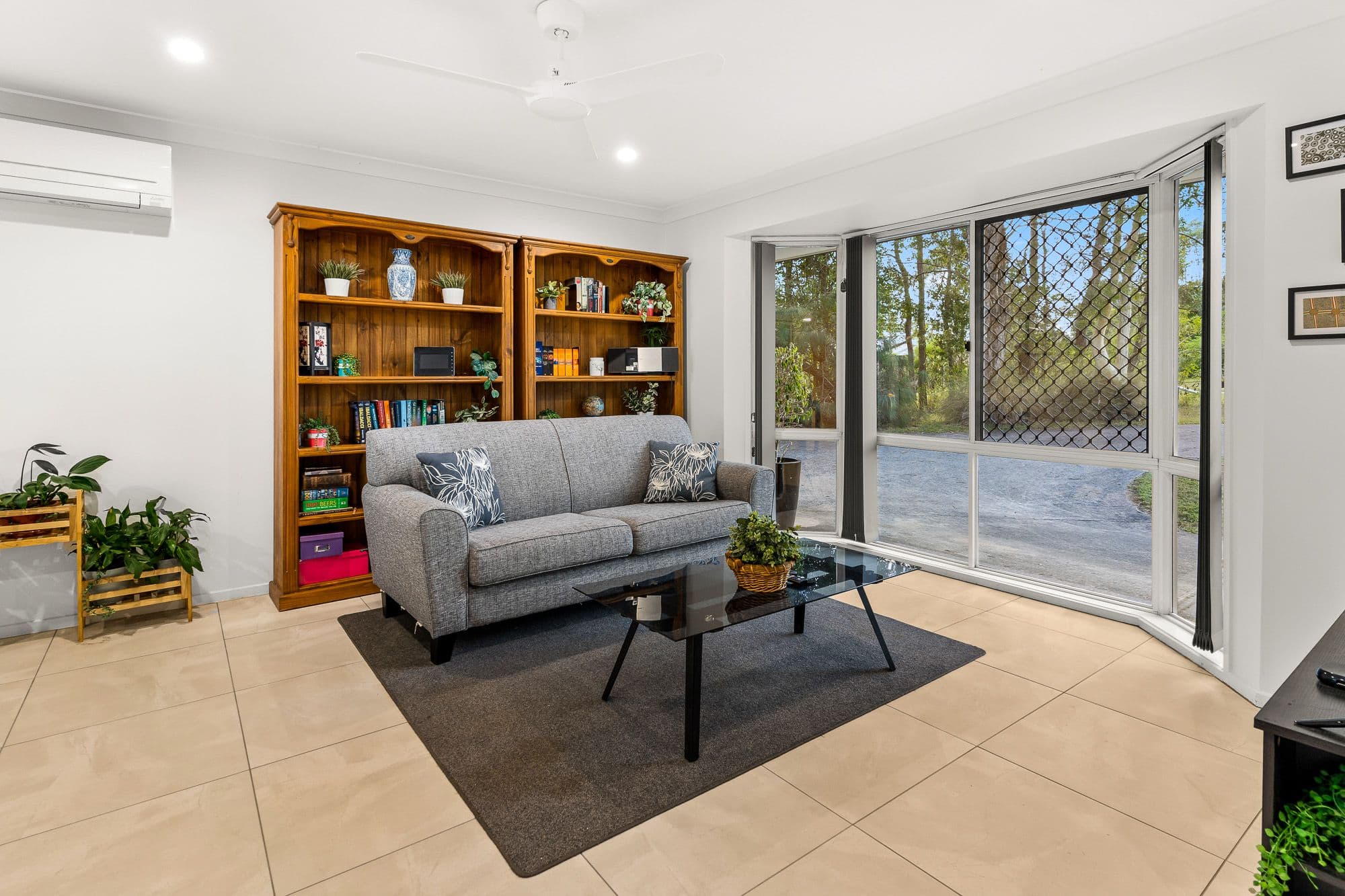 16 Batavia Court, Park Ridge South QLD 4125, Park Ridge South - Thumbnail 5