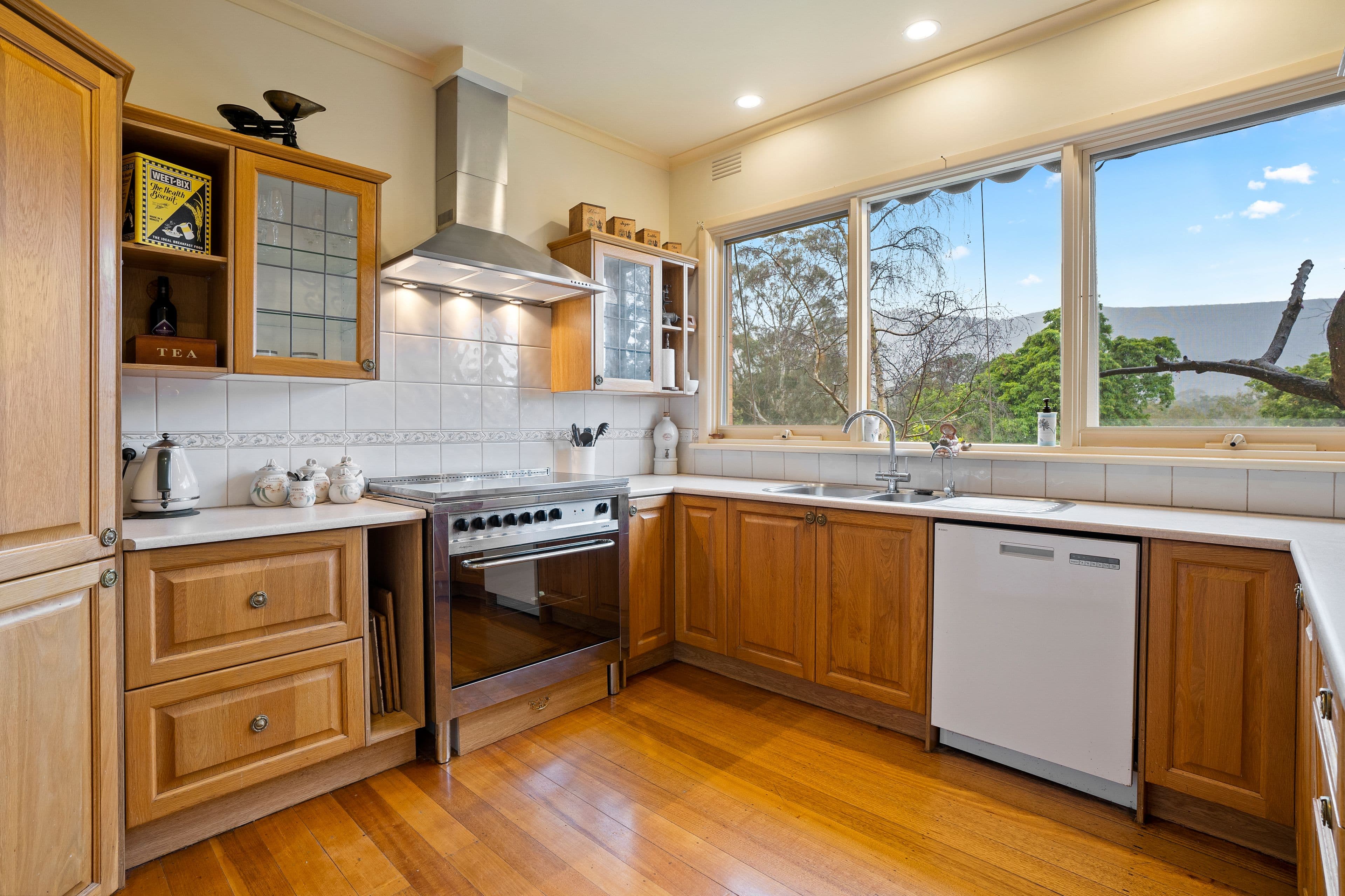 11 Bradman Court, Boronia VIC 3155, Boronia - Thumbnail 4