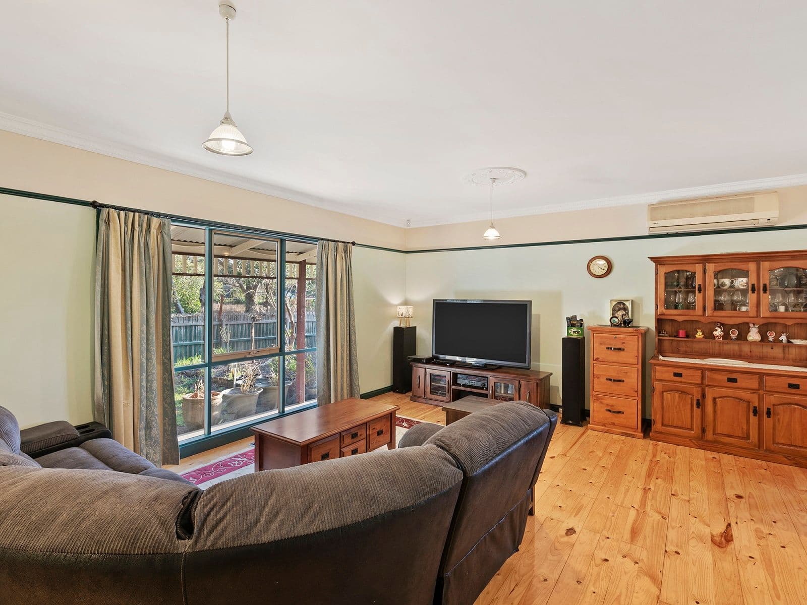 55 Cambridge Road, Mooroolbark VIC 3138, Mooroolbark - Thumbnail 3