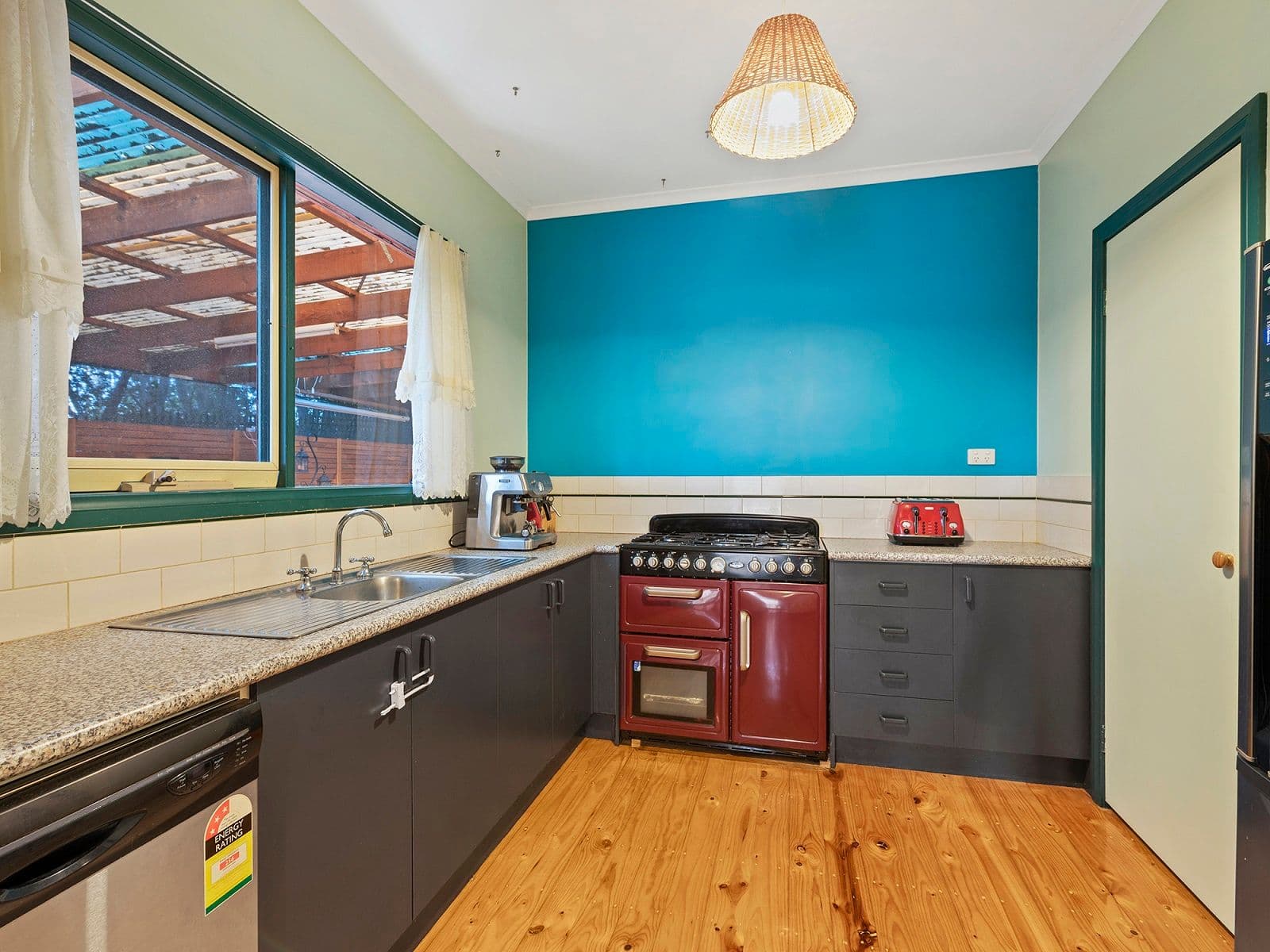 55 Cambridge Road, Mooroolbark VIC 3138, Mooroolbark - Thumbnail 5