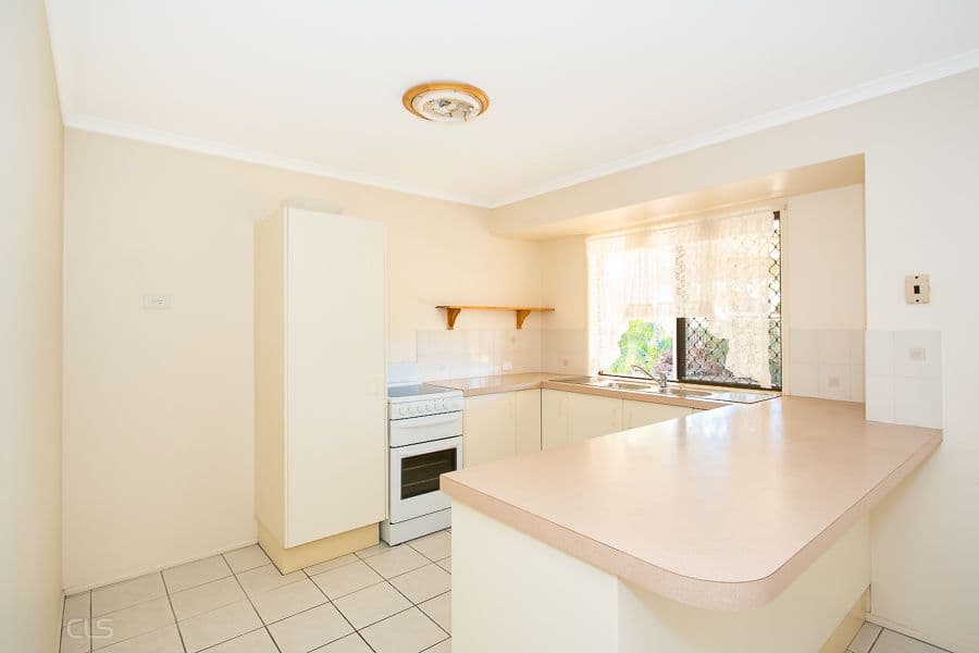 7 Maria Court, MORAYFIELD QLD 4506, Morayfield - Thumbnail 2