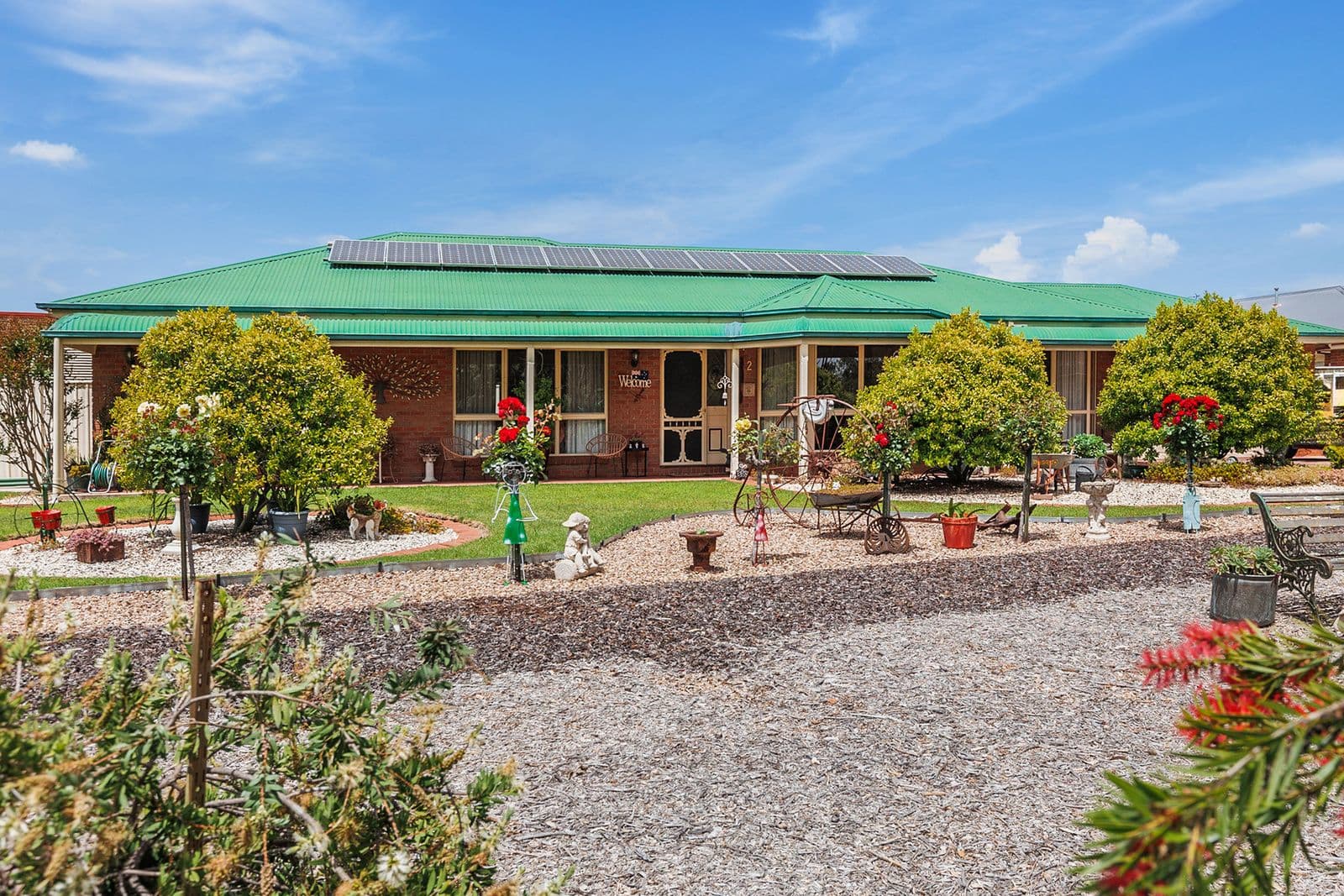 2 Doyle Crescent, Seymour VIC 3660, Seymour - Thumbnail 2
